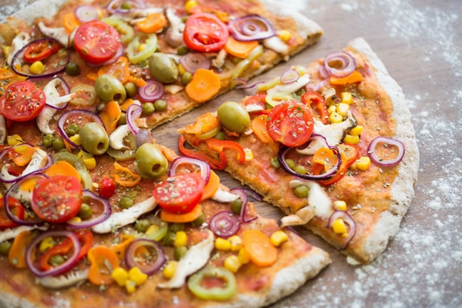 披萨美食图片高清 蔬菜披萨最佳配方