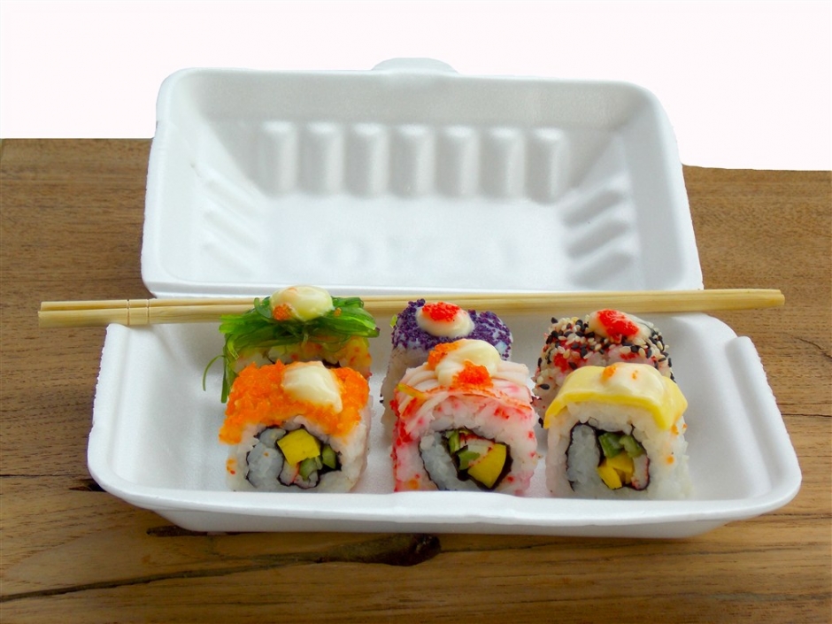 寿司装盒子技巧 做在保鲜盒里的寿司