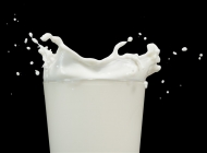 飞溅牛奶素材 牛奶飞溅的素材