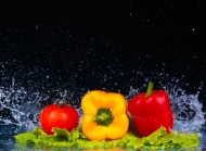 水果辣椒的视频 辣椒腌水果