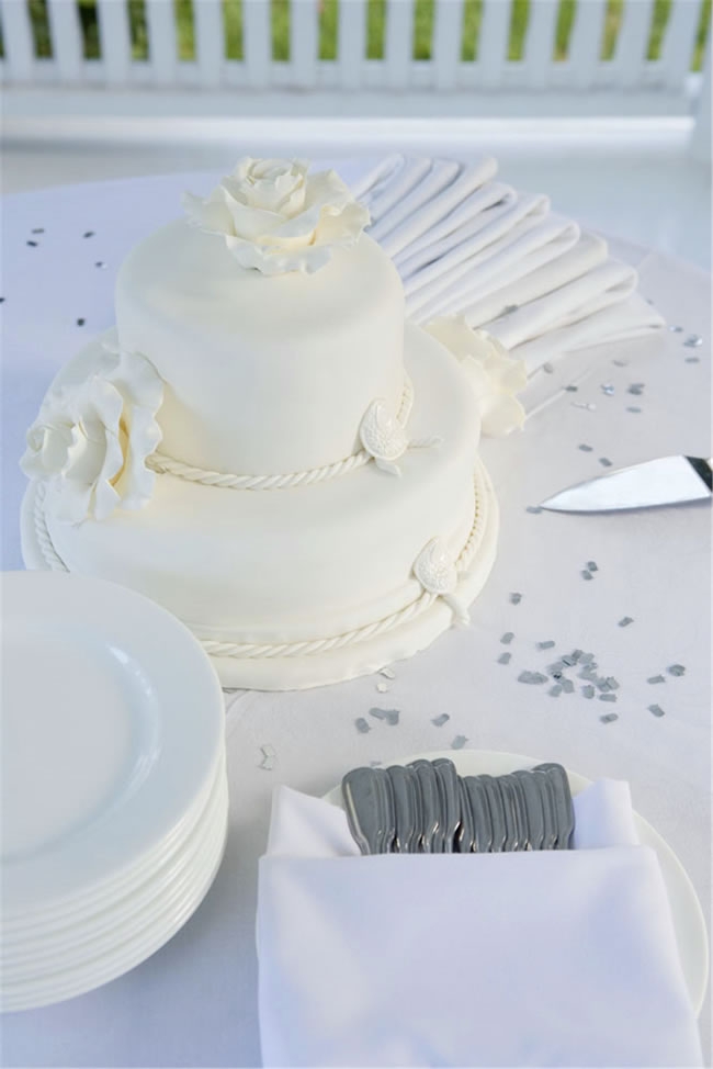 豪华婚礼蛋糕图片 简约结婚周年蛋糕图片