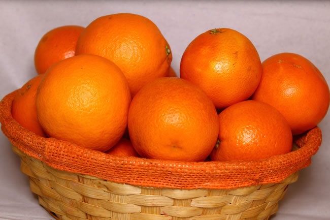 一个鲜橙的图片 图片鲜橙