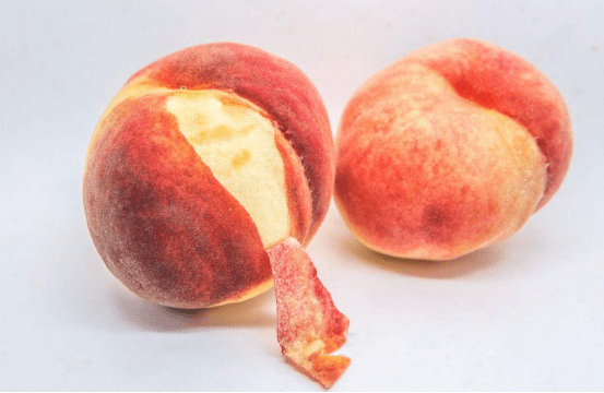 果园水蜜桃的图片 新鲜水果水蜜桃图片