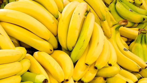空腹吃香蕉有什么危害？酸奶不能和香蕉混合吗？