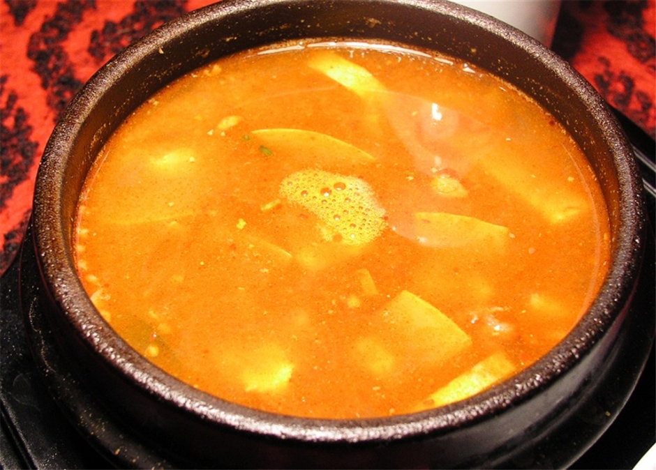 日本料理黄酱瓜图片 红豆饭浇酱汤的图片