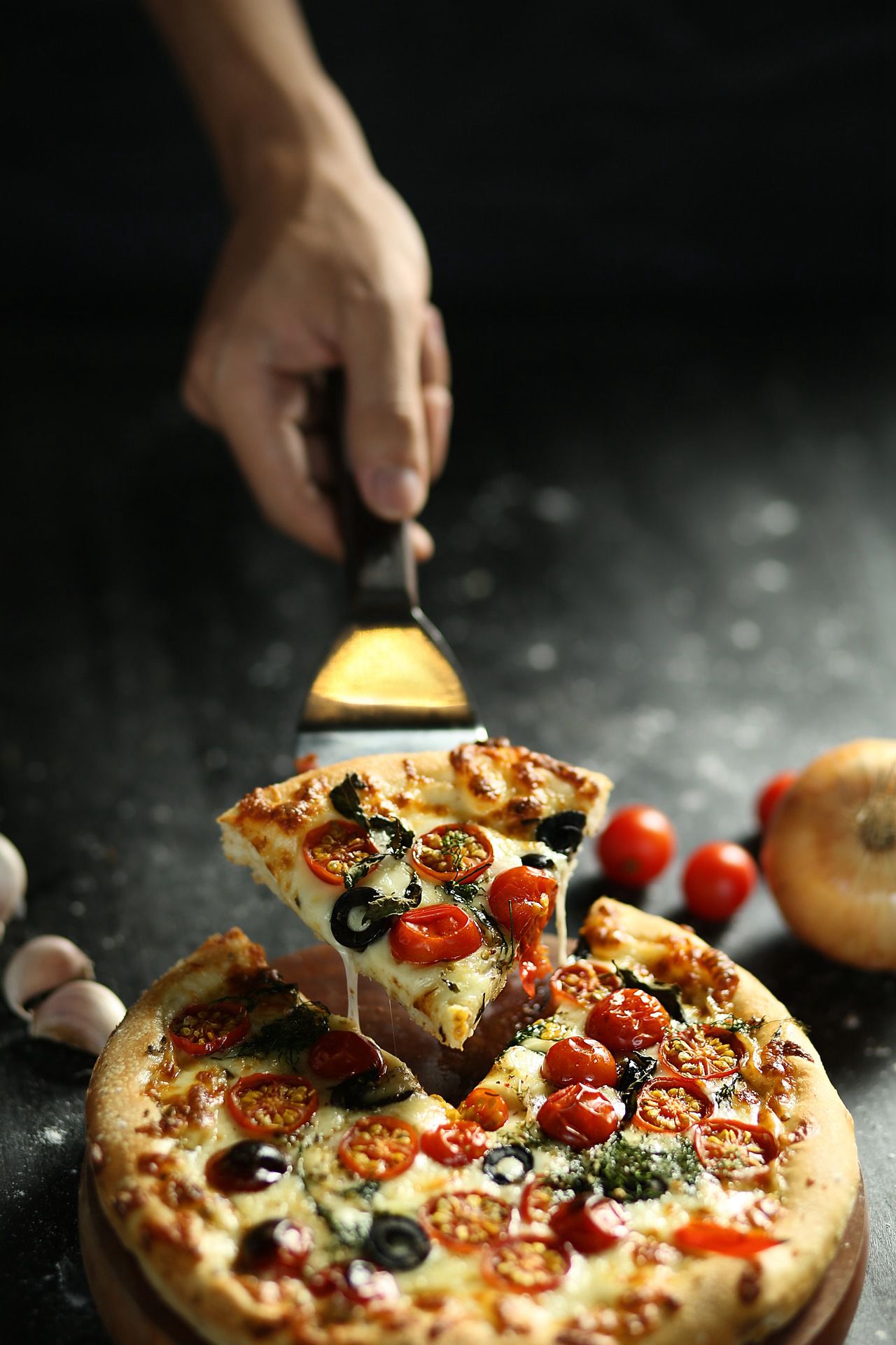自制可口的披萨图片 在家就能做的简单美味的披萨