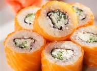 三文鱼卷寿司图片高清 精美寿司图片欣赏