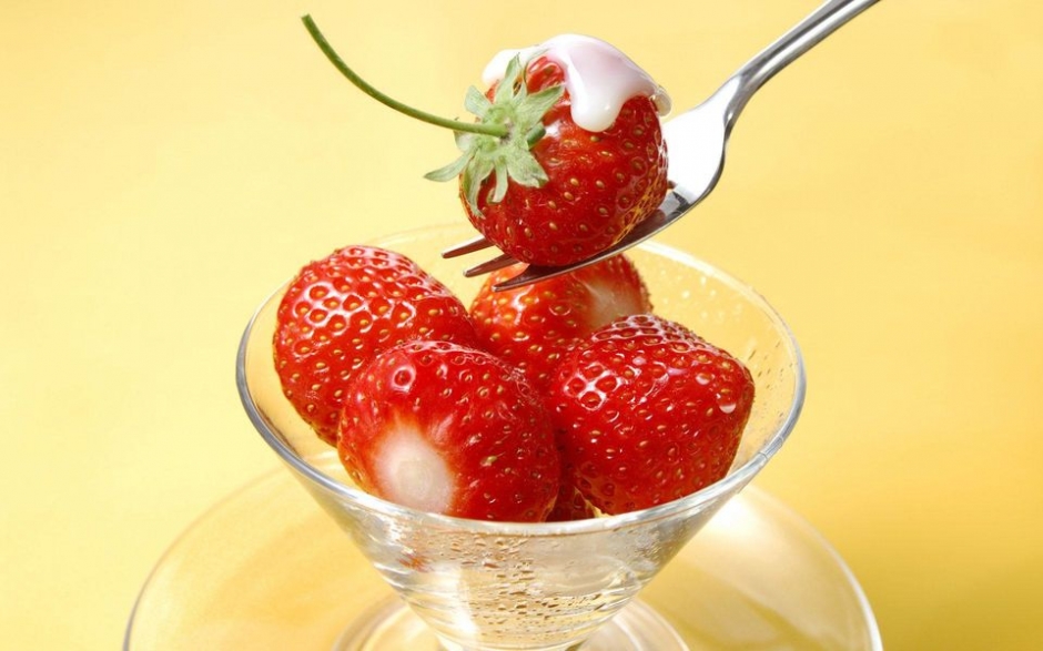 网红草莓甜品图片 草莓甜点美食图片