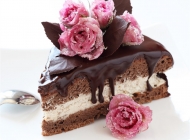 巧克力奶油鲜花蛋糕 好看的巧克力奶油蛋糕的图片