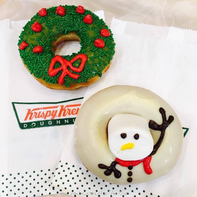 甜甜圈店Krispy Kreme推出圣诞限量系列。