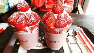 冰淇淋草莓 冰淇淋草莓杯