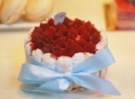 草莓装饰蛋糕图片大全 简单又好吃的草莓蛋糕