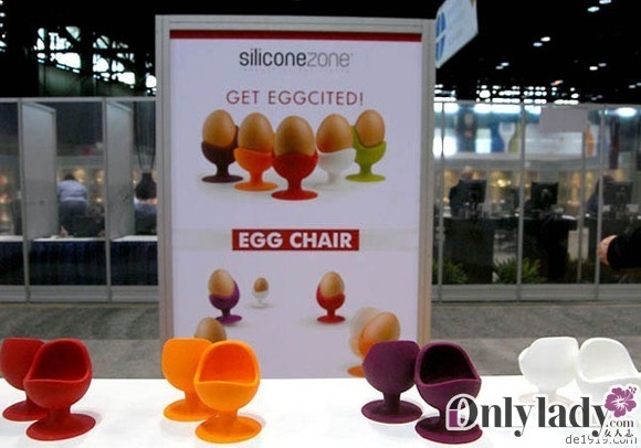 鸡蛋型的椅子 天鹅椅子设计